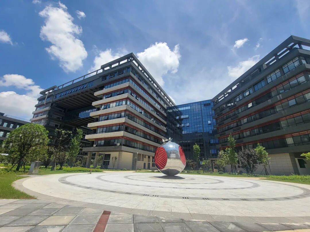 集团要闻｜业务拓展全国8个省市 服务新区200余家企业——深耕十载育企成链 贵安企业山河汇聚获评省级“专精特新”-山河汇联合创新平台